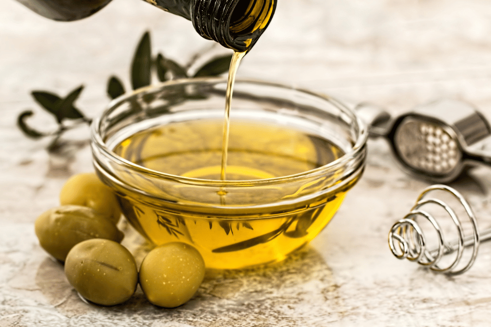 Why We Use Olive Oil Instead of Seed Oils in Our Crisps